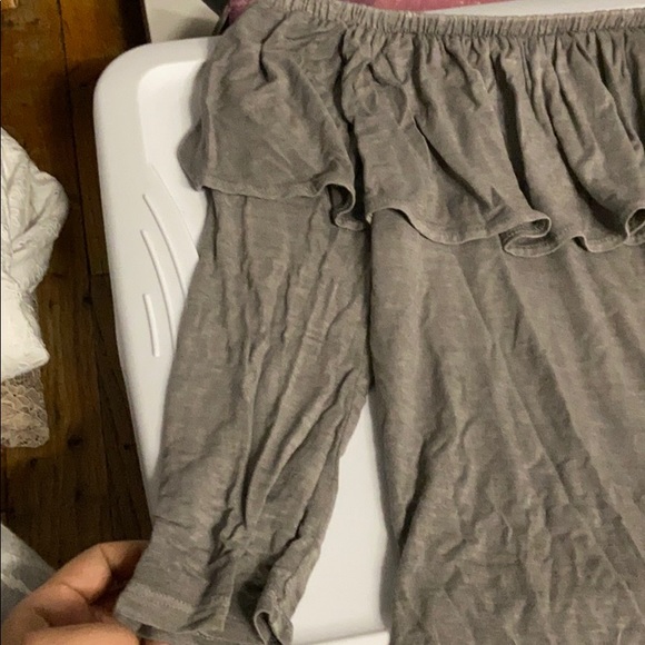 Off the shoulder top - Picture 2 of 3